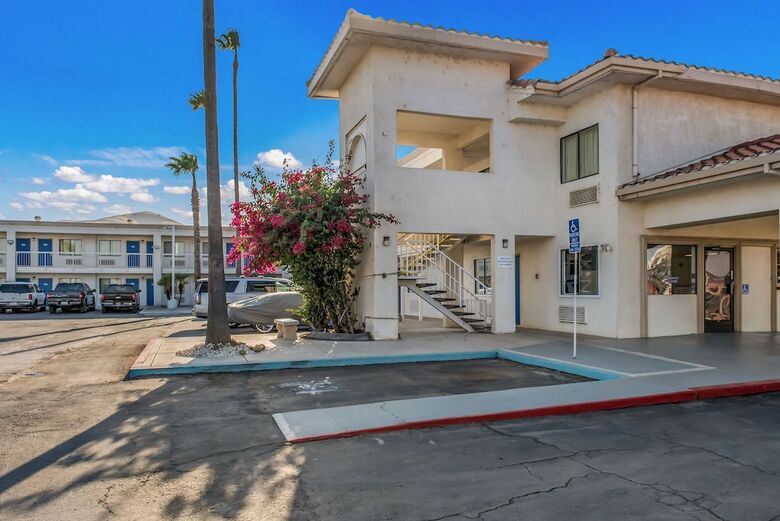 Hotel Motel 6 Westley Ca