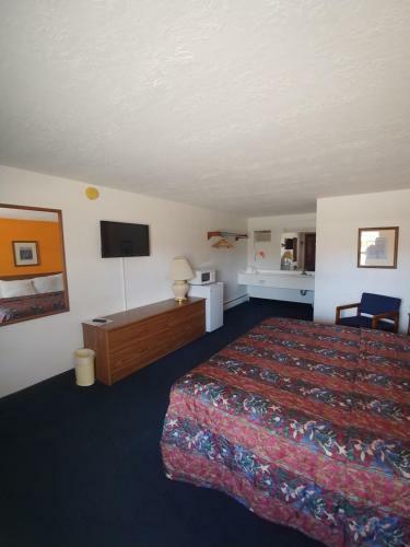 Hotel Amerivu Inn - New Hampton