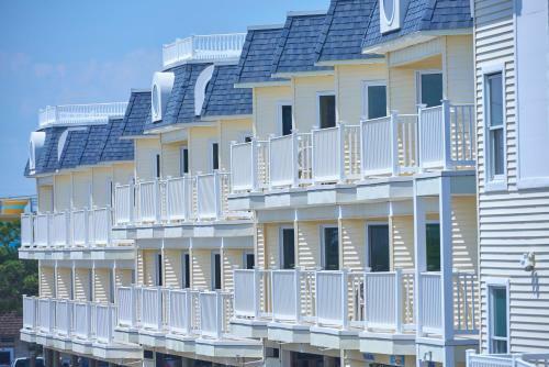 Motel Drifting Sands Oceanfront Hotel