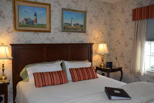 Martin Hill Inn Bed & Breakfast