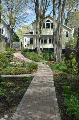 Martin Hill Inn Bed & Breakfast