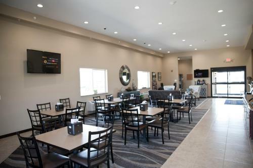 Hotel Cobblestone Inn & Suites -clarinda