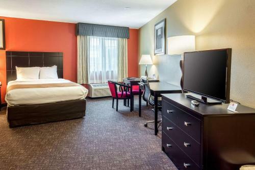 Hotel Aloha Inn & Suites