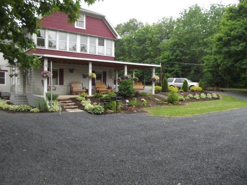 Beagle's Bed & Breakfast