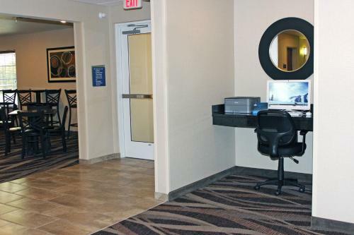 Hotel Cobblestone Inn & Suites - Lamoni