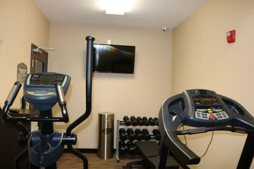 Hotel Cobblestone Inn & Suites - Maryville