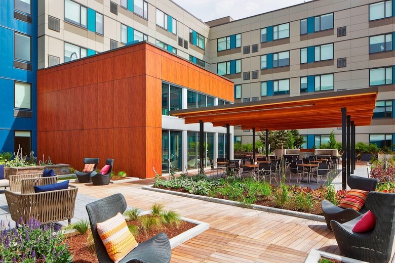 Hotel Element Seattle Redmond