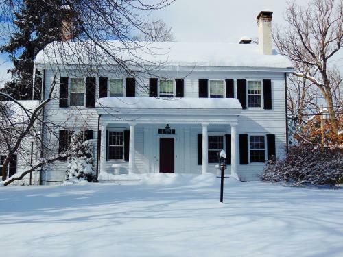 Bed & Breakfast Millbrook Country House
