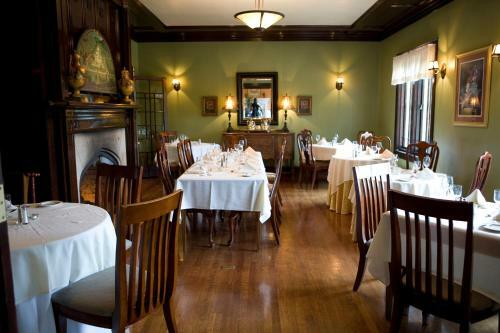 Hotel The Belvedere Inn & Restaurant