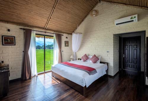 Mai Chau Villas