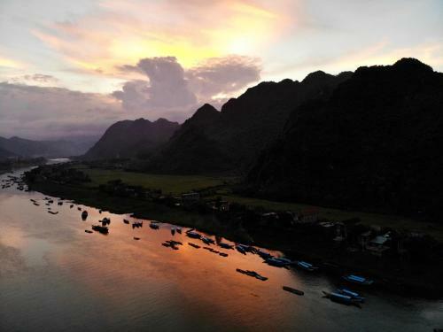Lodge Phong Nha Coco House