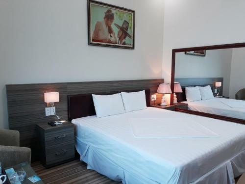 Hong Chau Sevt Hotel