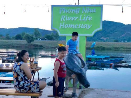 Phong Nha Riverlife Homestay