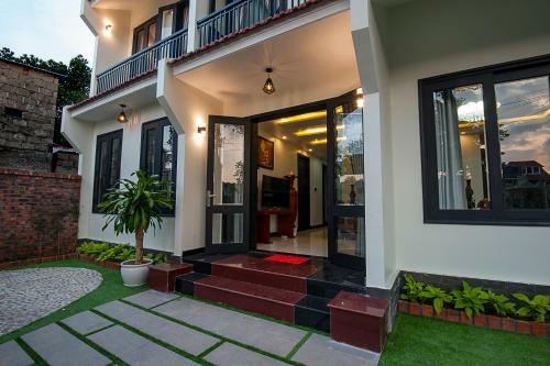 Bed & Breakfast Hue Homestay Riverside