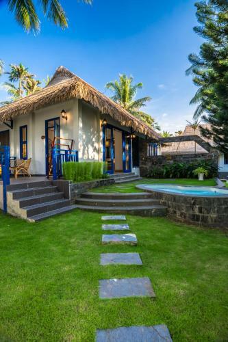 Hotel L'azure Resort And Spa