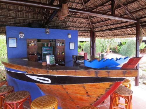 Hotel Whale Island Resort