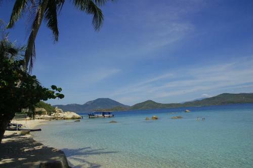 Hotel Whale Island Resort