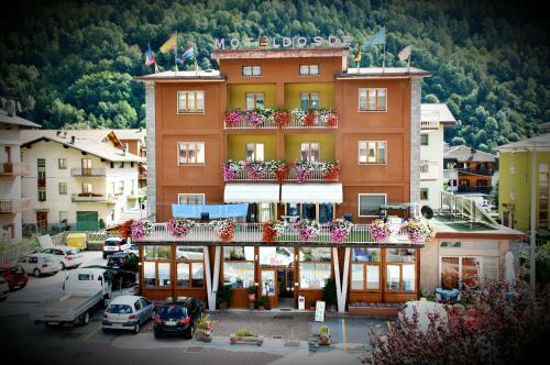 Hotel Albergo Motel Dosd�