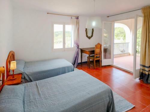 Holiday Home Mas Del Guix� L'ametlla De Mar