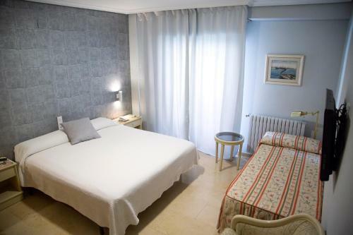 Hotel Reina Victoria