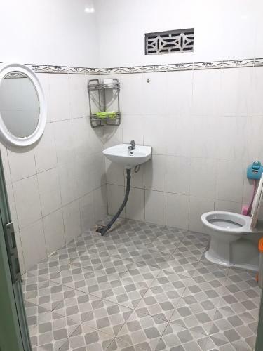 Apartamento Thanh Ng?c Homestay ?� L?t