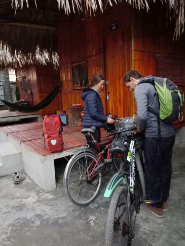 Cuc Phuong Hao Tham Homestay Hotel