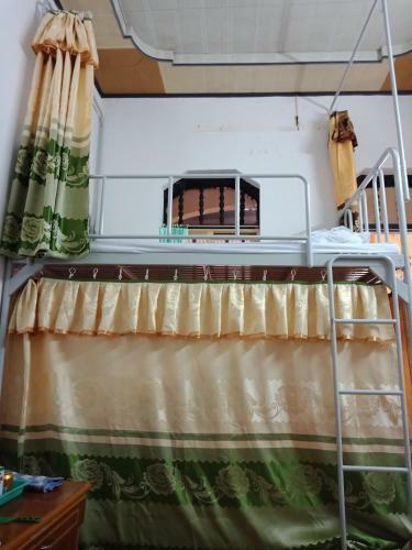 Cuc Phuong Hao Tham Homestay Hotel