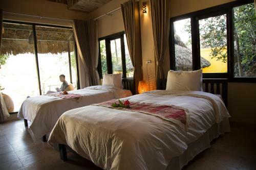 Hotel Mai Chau Sunrise Village