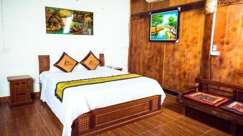 Hotel Mai Chau Sunrise Village