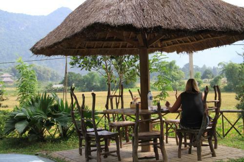 Hotel Mai Chau Sunrise Village