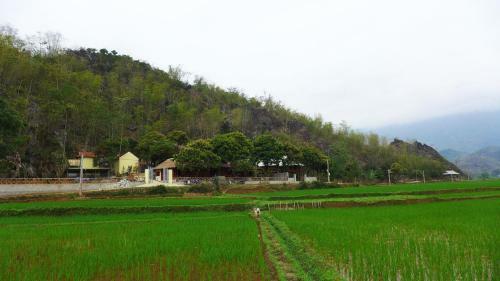Hotel Mai Chau Sunrise Village