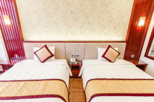 Tu Son Luxury Hotel