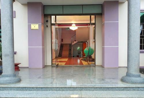 Hotel Huong Tra