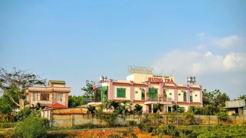Hotel Huong Tra