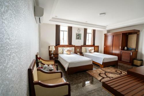 Duc Long Gia Lai Hotels & Apartment