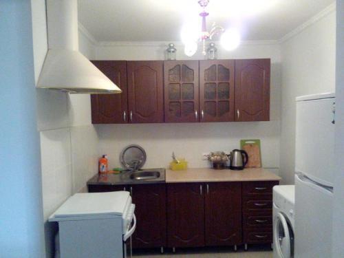 Apartamento 3-? ???????? ?? ?????,19, ?? ???? 200?