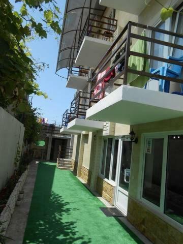 Hostal U Ruslana Guest House