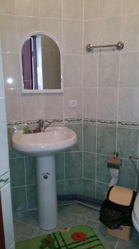 Hostal Kalina Guest House