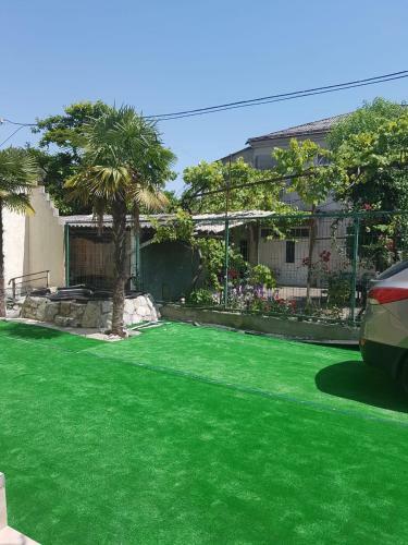 Hostal Kalina Guest House