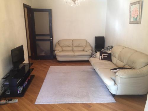 Apartment On Akademika Sakharaova