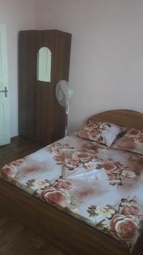 Hostal Gayane Guest House