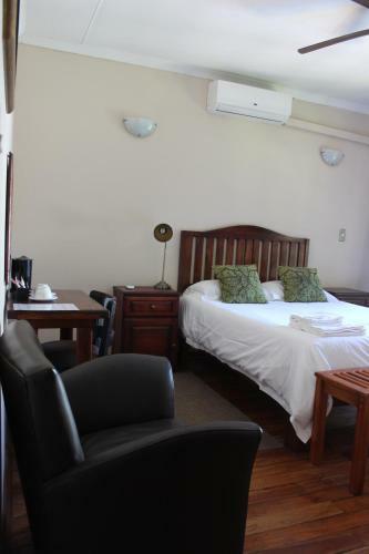 Hostal Sanloo Manor