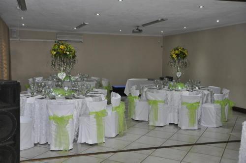 Hostal Sanloo Manor