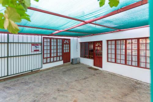 Hostal Sunrose Group Of Guesthouses