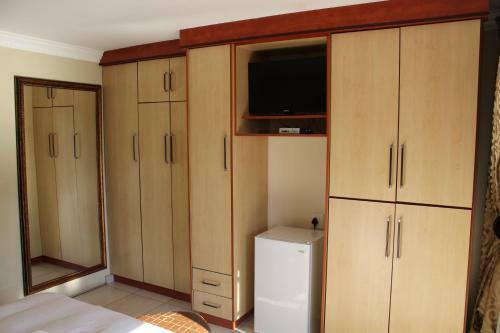Hostal Lucette Boutique Guesthouse