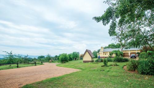 Hoyohoyo Koeltehuis Farm Lodge