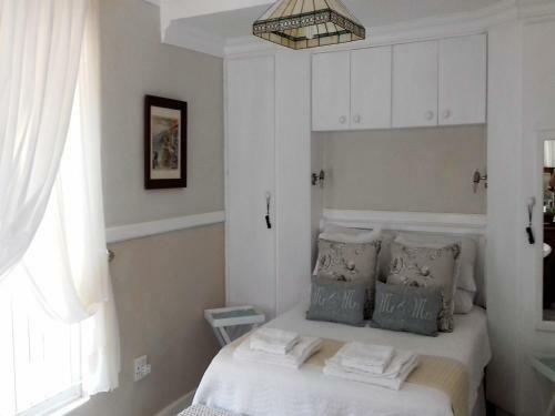 Hostal Jasmine Cottage