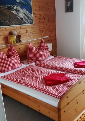 Hostal 'kleine Welt' Almpension & Gastst�berl