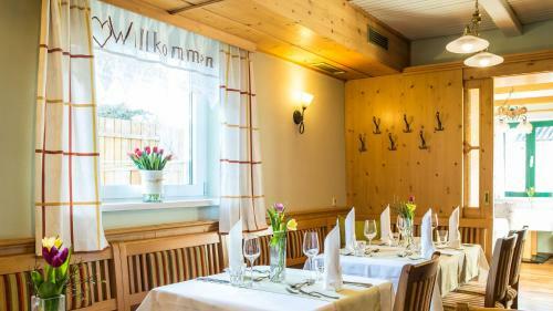 Hostal Hoefer Der Genusstreffpunkt
