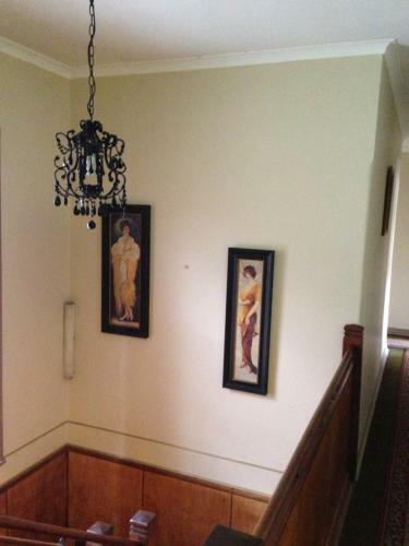 Hostal Walcha Royal Cafe & Accommodation